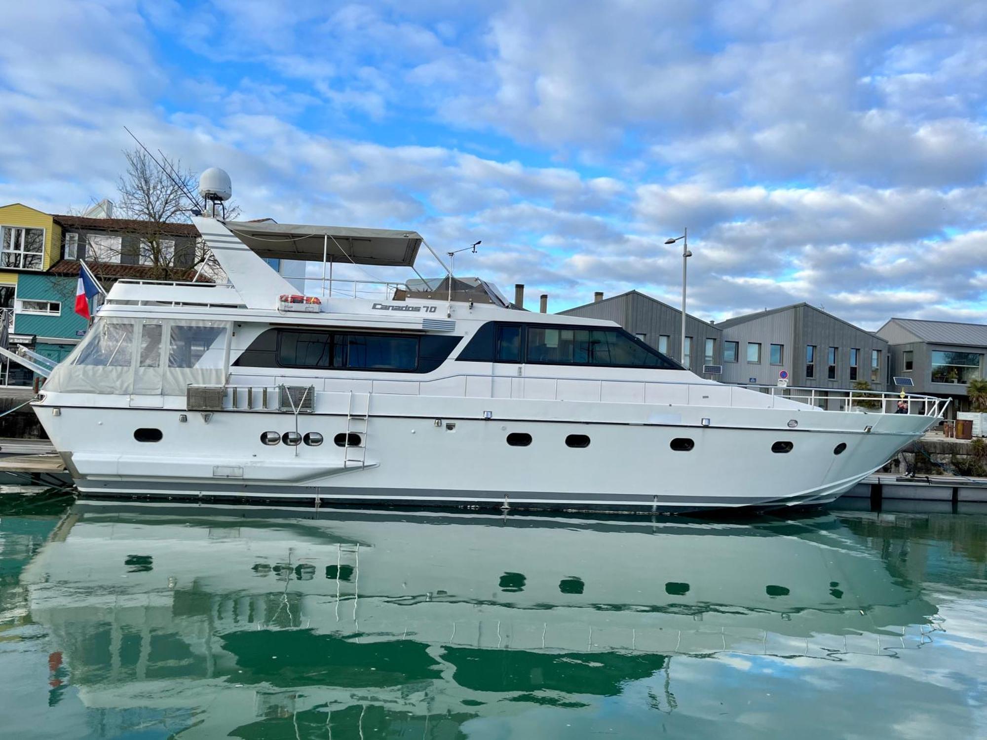 Hotel Yacht Aquamarina Vieux Port La Rochelle La Rochelle  Exterior foto