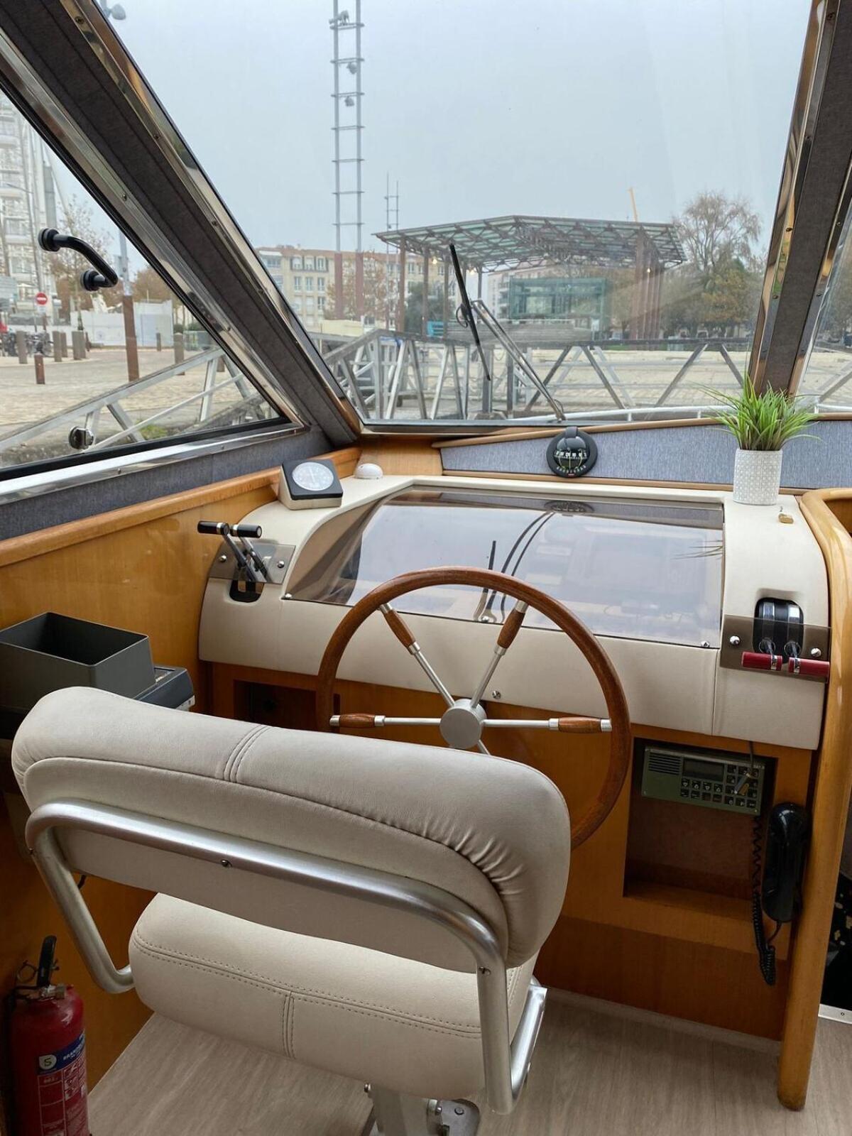 Hotel Yacht Aquamarina Vieux Port La Rochelle La Rochelle  Exterior foto