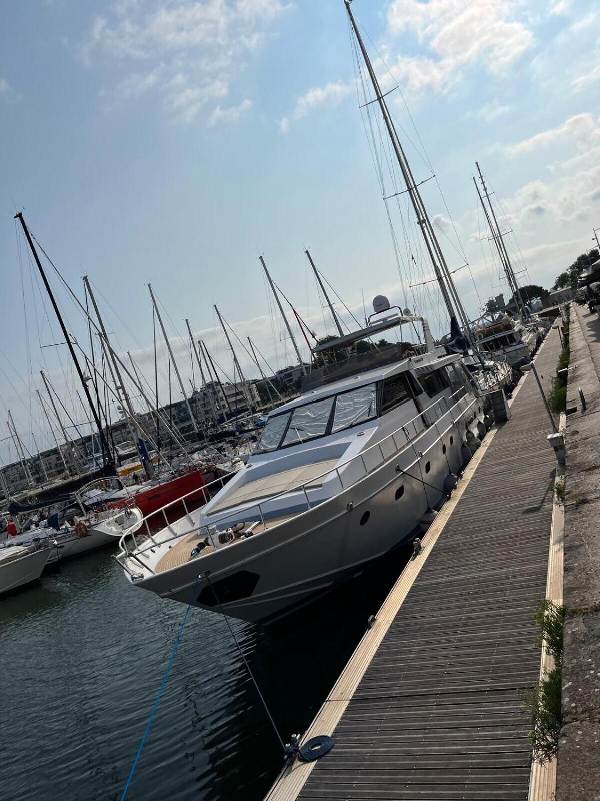 Hotel Yacht Aquamarina Vieux Port La Rochelle La Rochelle  Exterior foto
