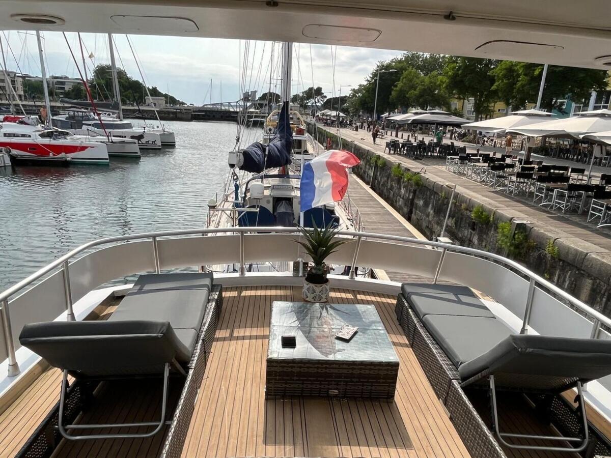 Hotel Yacht Aquamarina Vieux Port La Rochelle La Rochelle  Exterior foto